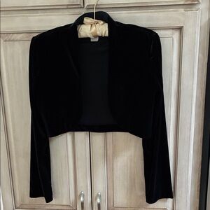 Sally vintage 80’s evening shrug Elegant Black Velvet Women's Jacket